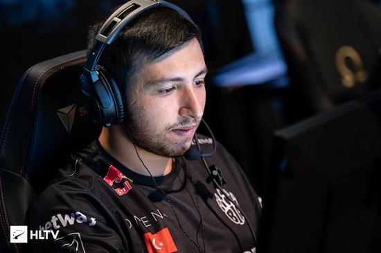 Mouz宣布panto加盟租借引发电竞热潮